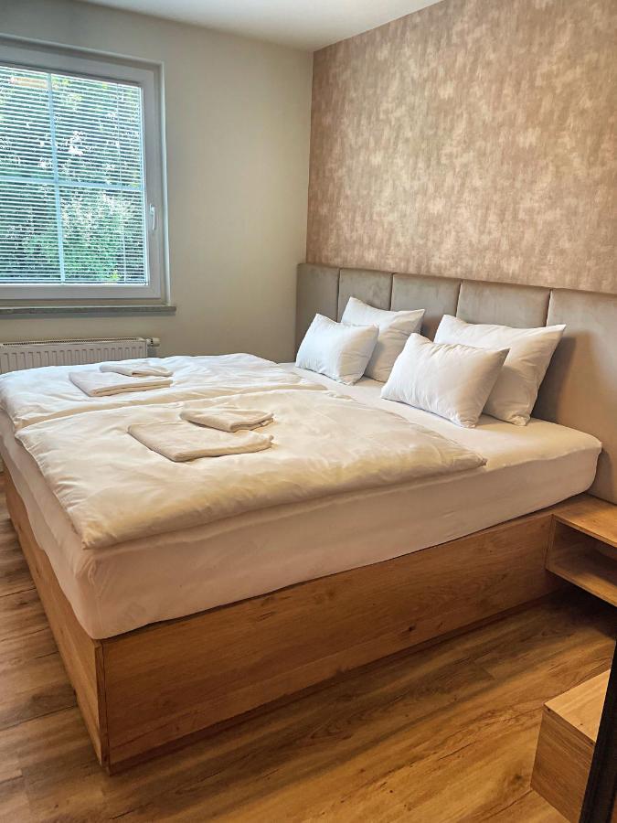 Vila Urbana Luxury Apartments Lesce  Exteriér fotografie