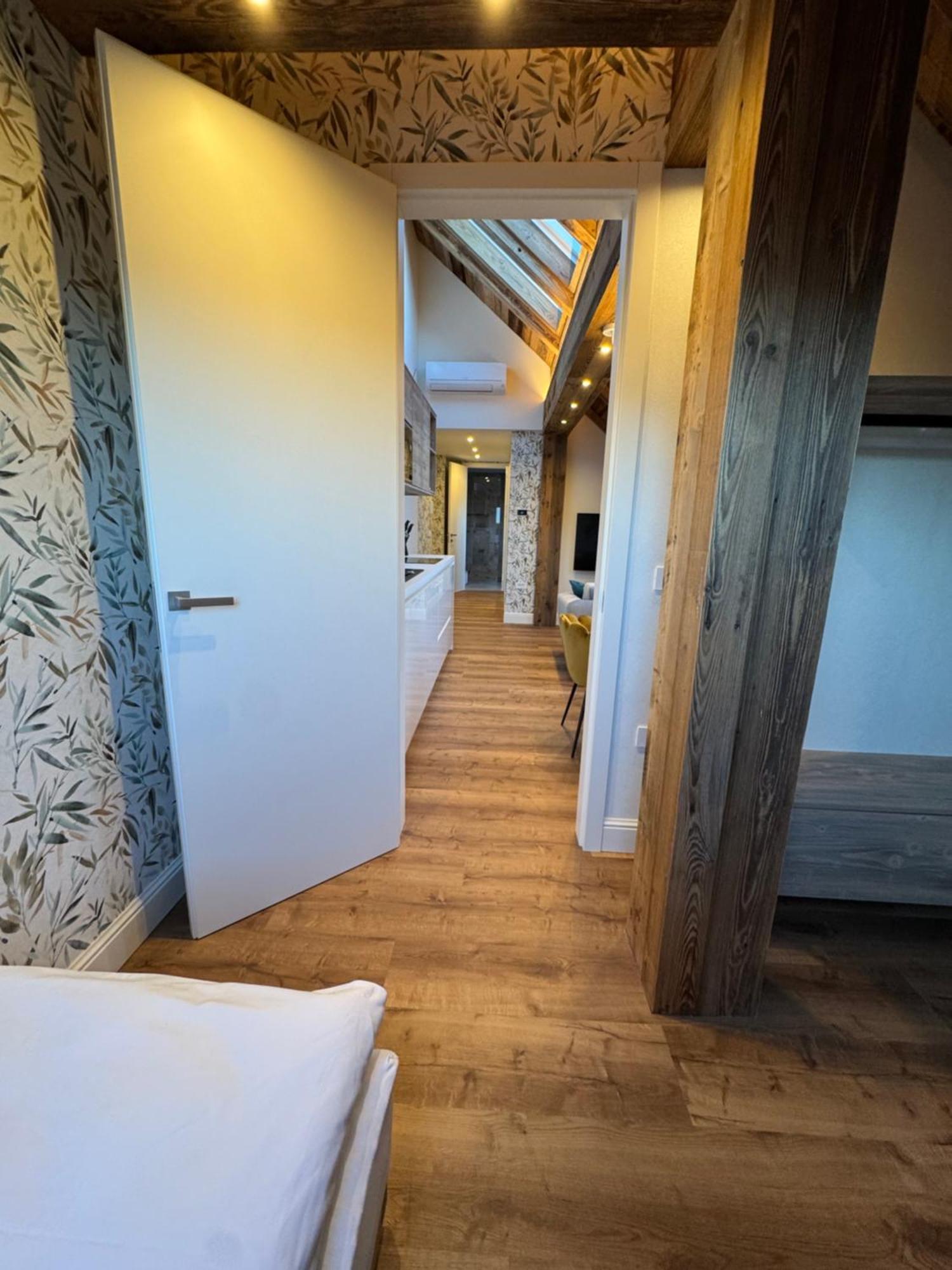 Vila Urbana Luxury Apartments Lesce  Exteriér fotografie